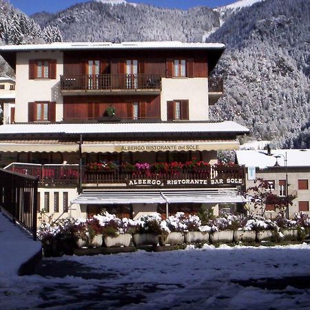 Albergo Ristorante Sole Mezzoldo Екстер'єр фото