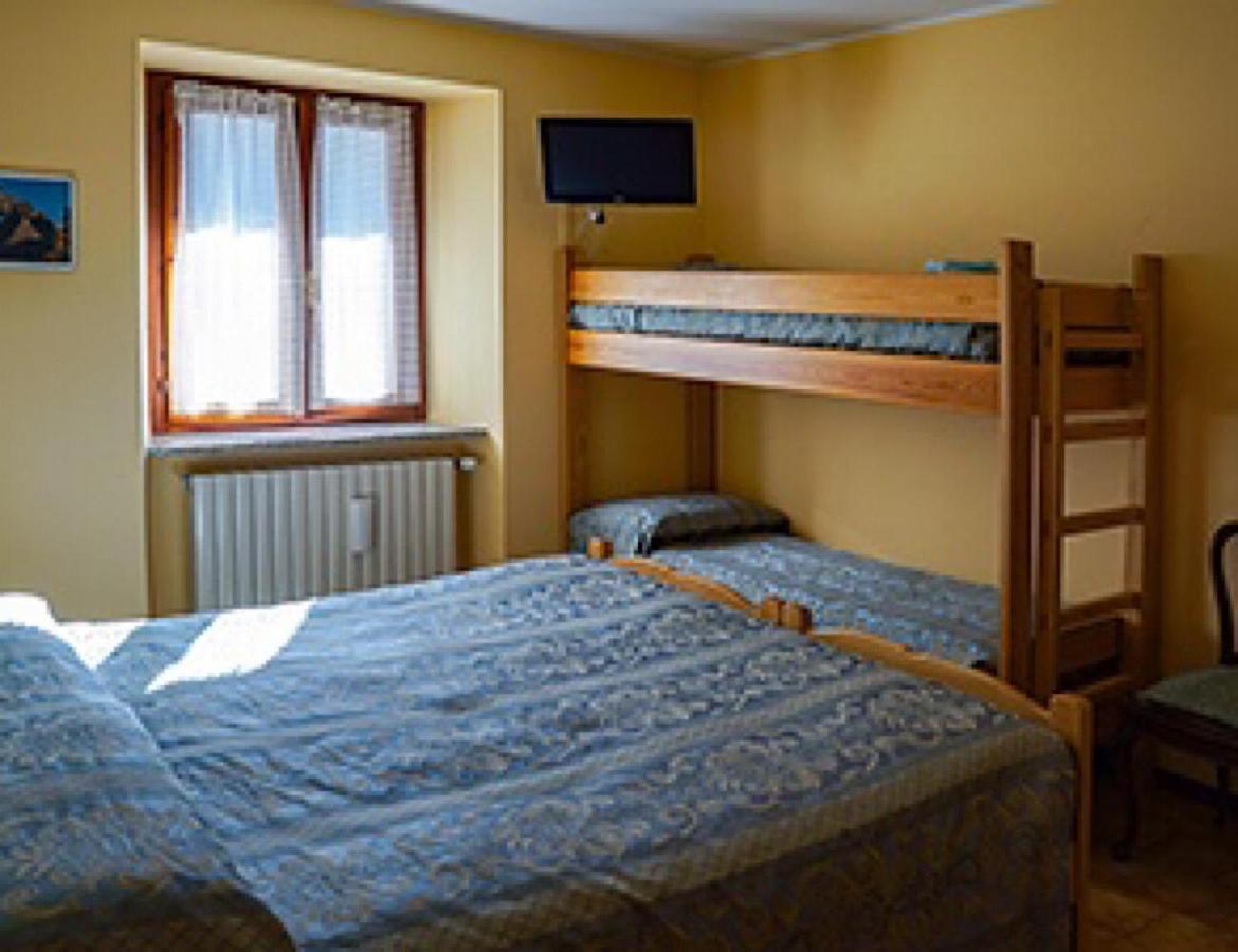 Albergo Ristorante Sole Mezzoldo Екстер'єр фото